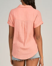 Load image into Gallery viewer, Elan - Short Sleeve Gauze Shirt Final Sale Item!