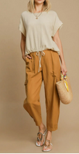 Load image into Gallery viewer, Umgee - Drawstring Linen Blend Top