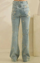 Load image into Gallery viewer, Oli &amp; Hali - Washed Floral Embroidered Denim Pants