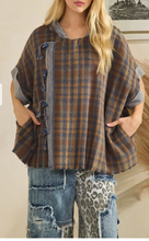 Load image into Gallery viewer, Oli &amp; Hali - WASHED TOGGLE PONCHO JACKET