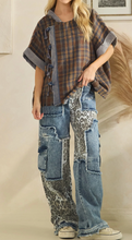 Load image into Gallery viewer, Oli &amp; Hali - WASHED TOGGLE PONCHO JACKET