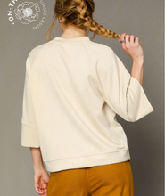 Load image into Gallery viewer, Umgee Clothing - 3/4 Sleeved Drop Shoulder Top
