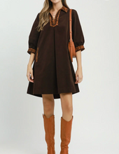 Load image into Gallery viewer, Umgee - V-Neck Shift Dress with Contrast Trim
